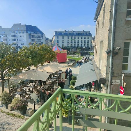 Studio Balcon De La Place Dinan Extérieur photo